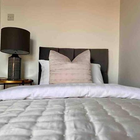Anfield Home Sleeps 5 Close To Lfc Free Parking Liverpool Ngoại thất bức ảnh