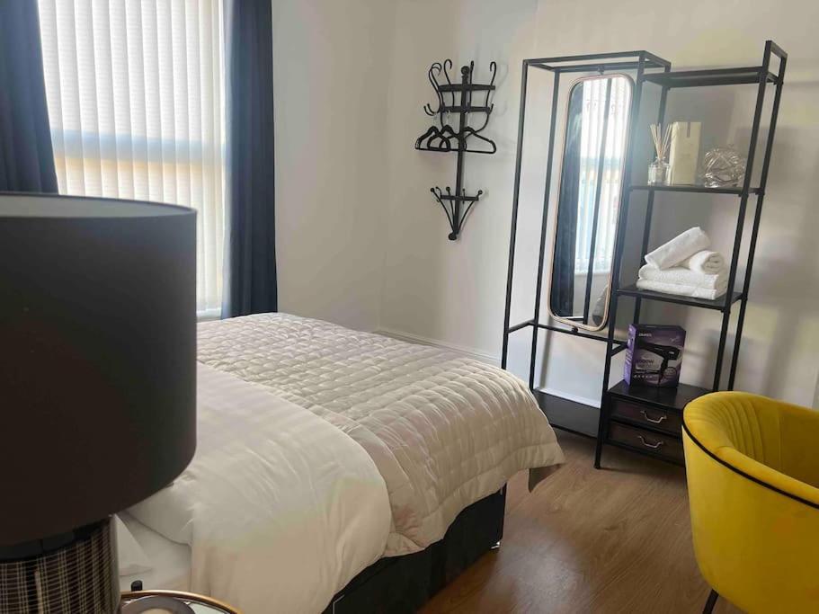Anfield Home Sleeps 5 Close To Lfc Free Parking Liverpool Ngoại thất bức ảnh